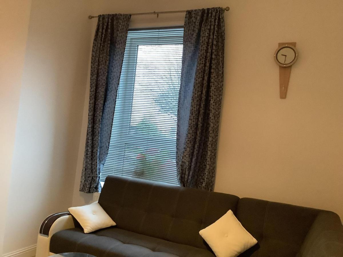 Ground Floor Apartment With Garden Γλασκώβη Εξωτερικό φωτογραφία