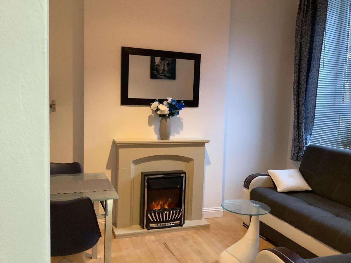 Ground Floor Apartment With Garden Γλασκώβη Εξωτερικό φωτογραφία